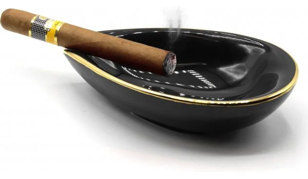posacenere per sigari in ceramica adorini leaf nero